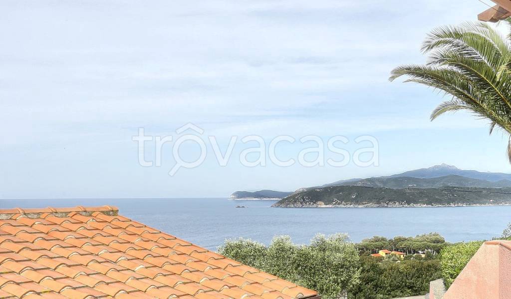 casa indipendente in vendita a Capoliveri