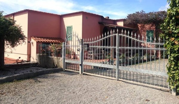 casa indipendente in vendita a Capoliveri