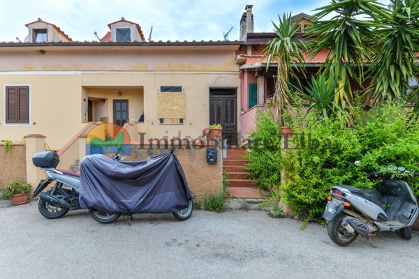 appartamento in vendita a Capoliveri in zona Naregno