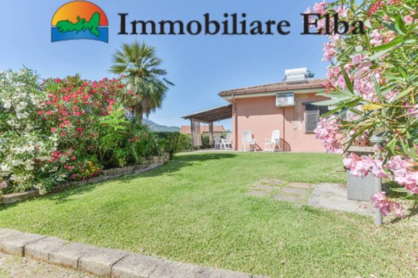 casa indipendente in vendita a Capoliveri in zona Naregno