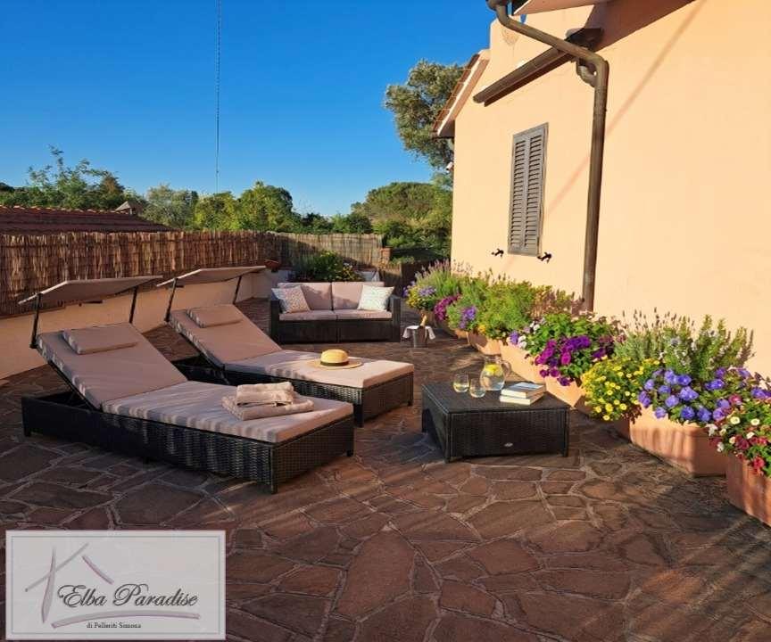 casa indipendente in vendita a Capoliveri in zona Madonna delle Grazie