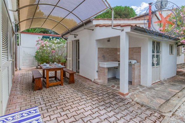 casa indipendente in vendita a Capoliveri