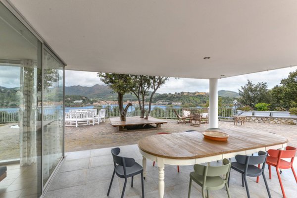 casa indipendente in vendita a Capoliveri in zona Naregno