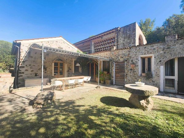 casa indipendente in vendita a Capoliveri in zona Lacona