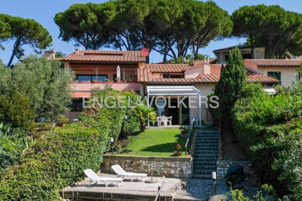 casa indipendente in vendita a Capoliveri in zona Madonna delle Grazie