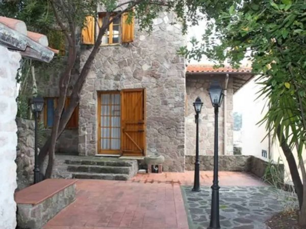 appartamento in vendita a Capraia Isola in zona Porto