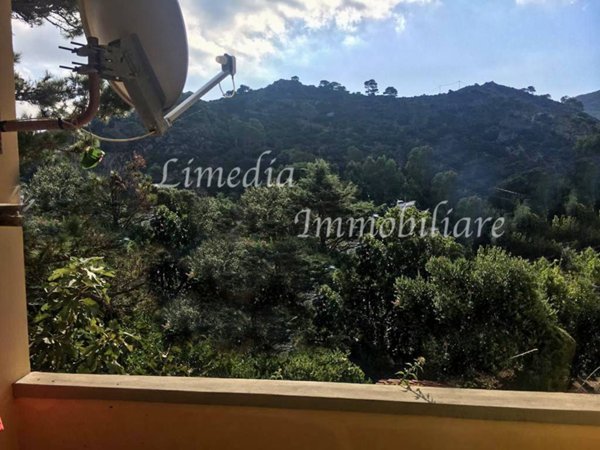 appartamento in vendita a Capraia Isola in zona Porto