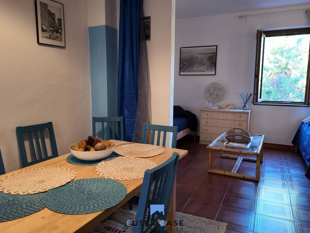 appartamento in vendita a Capraia Isola