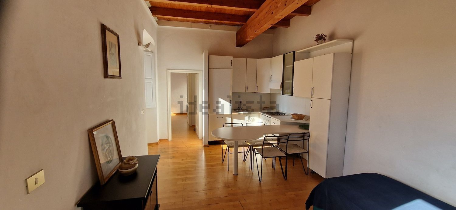 appartamento in vendita a Capraia Isola