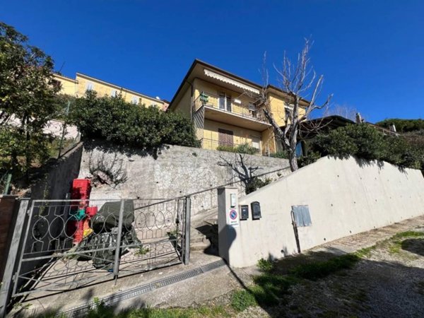 casa indipendente in vendita a Castagneto Carducci