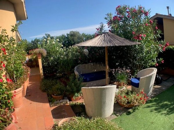 casa indipendente in vendita a Castagneto Carducci