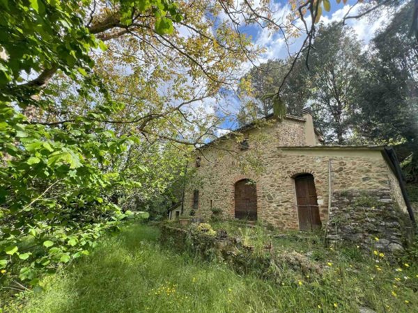 casa indipendente in vendita a Castagneto Carducci