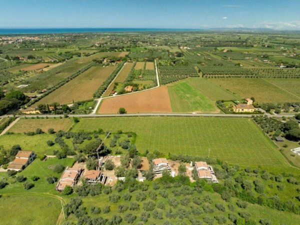 casa indipendente in vendita a Castagneto Carducci in zona Bolgheri