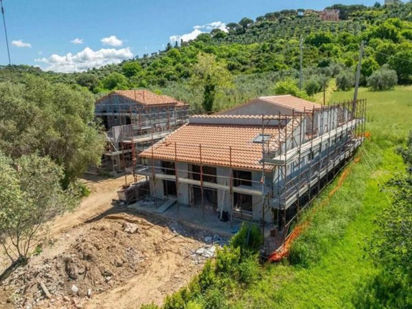 casa indipendente in vendita a Castagneto Carducci in zona Bolgheri