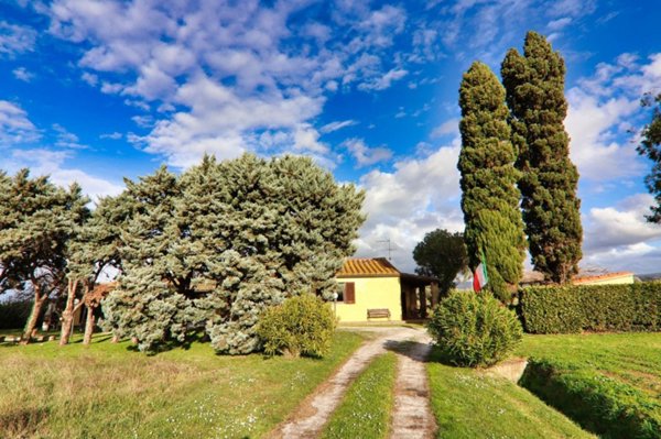 casa indipendente in vendita a Castagneto Carducci