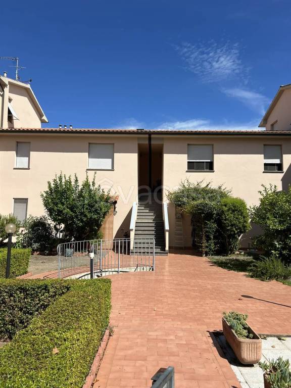 appartamento in vendita a Castagneto Carducci in zona Donoratico