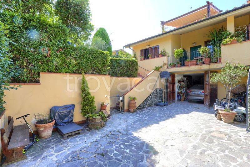 casa indipendente in vendita a Castagneto Carducci in zona Bolgheri