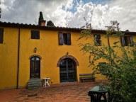 appartamento a Castagneto Carducci in zona Marina di Castagneto Carducci