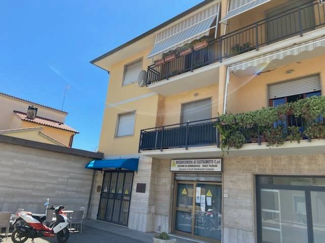 appartamento in vendita a Castagneto Carducci in zona Donoratico