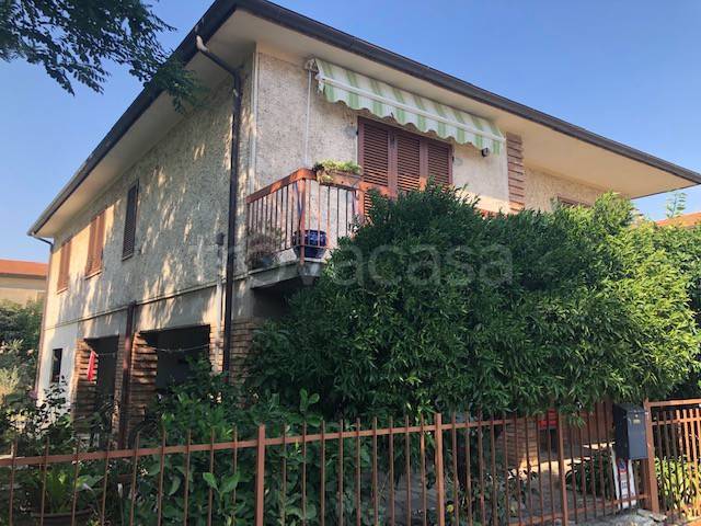 casa indipendente in vendita a Castagneto Carducci in zona Donoratico
