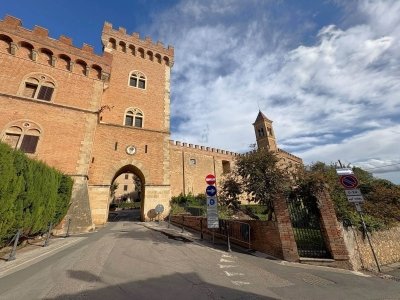 appartamento a Castagneto Carducci in zona Marina di Castagneto Carducci