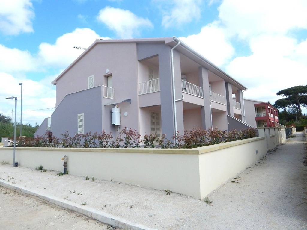 appartamento in vendita a Castagneto Carducci in zona Donoratico