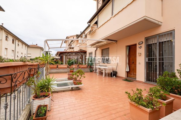 appartamento in vendita a Castagneto Carducci in zona Donoratico