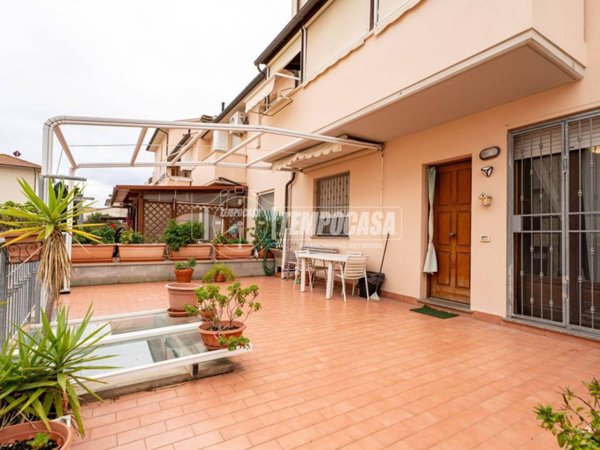 appartamento in vendita a Castagneto Carducci in zona Donoratico