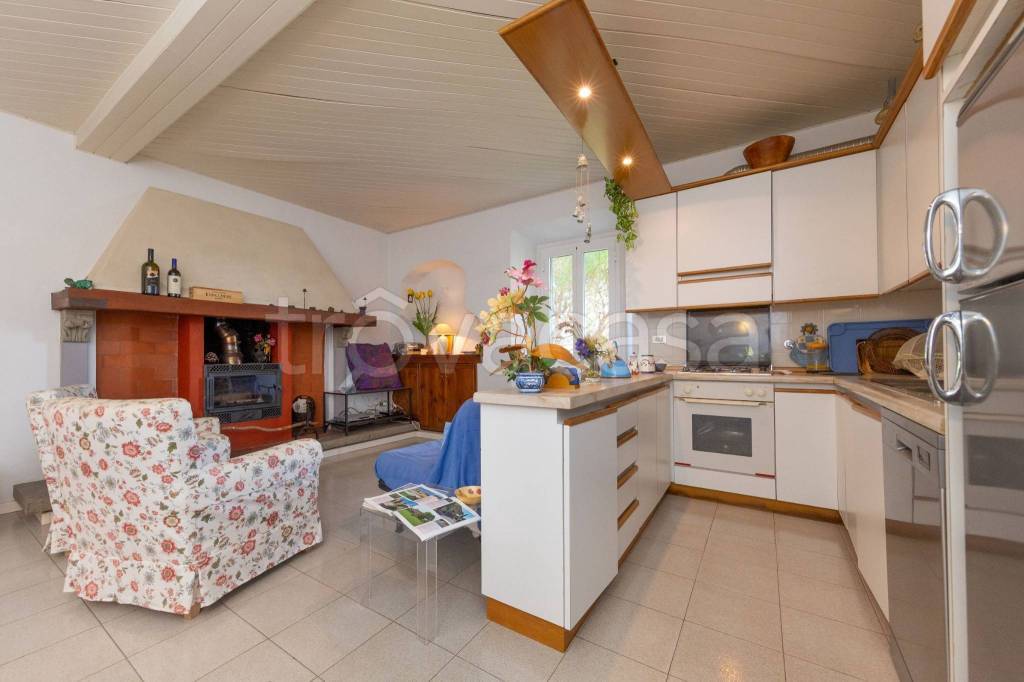 appartamento in vendita a Castagneto Carducci