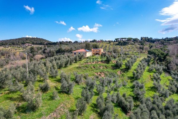 casa indipendente in vendita a Castagneto Carducci