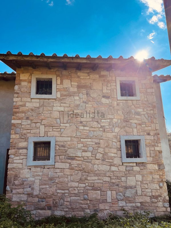 casa indipendente in vendita a Castagneto Carducci