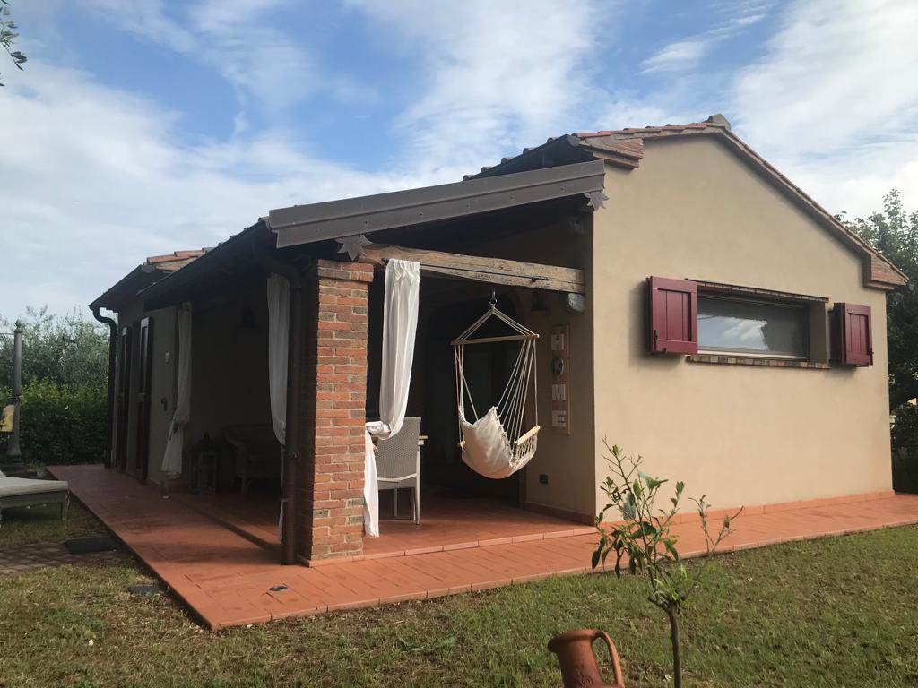 casa indipendente in vendita a Castagneto Carducci