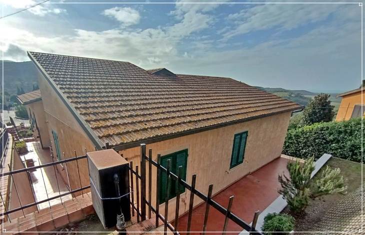 casa indipendente in vendita a Castagneto Carducci in zona Donoratico
