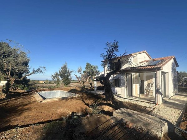 casa indipendente in vendita a Castagneto Carducci in zona Bolgheri