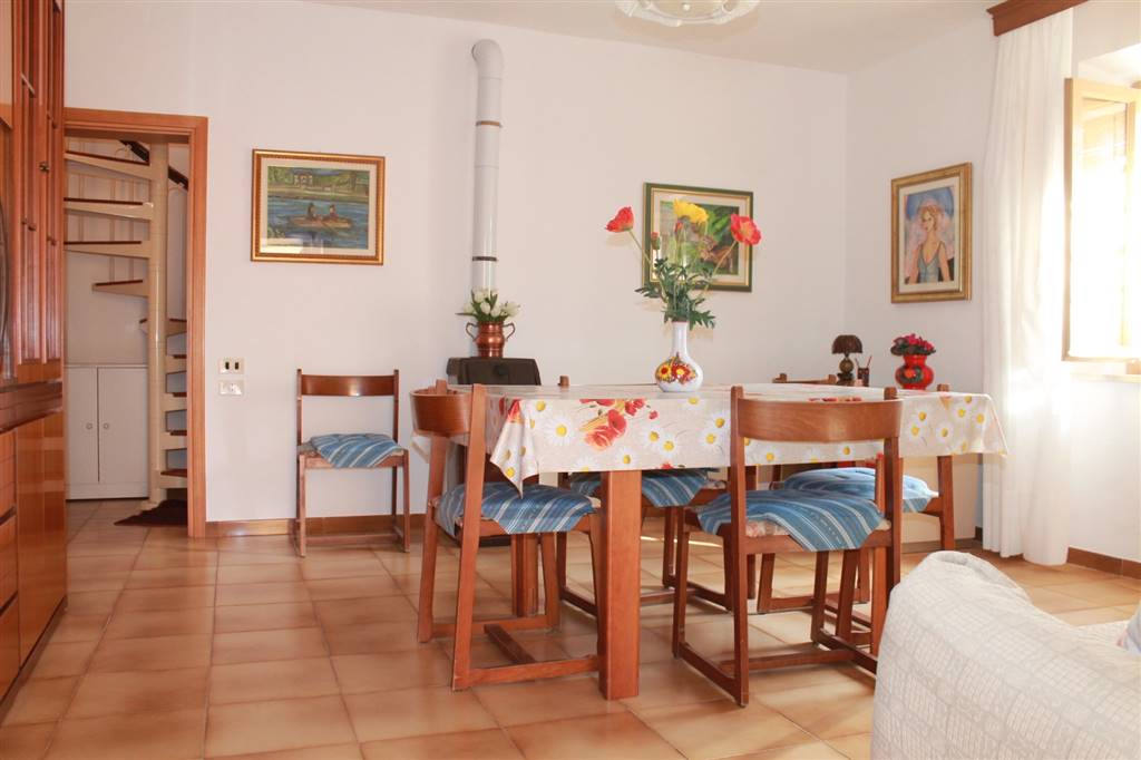 appartamento in vendita a Castagneto Carducci in zona Donoratico