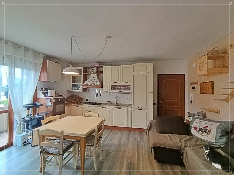 appartamento in vendita a Castagneto Carducci in zona Donoratico