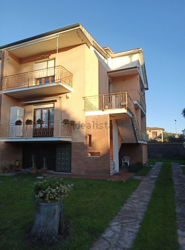 appartamento in vendita a Castagneto Carducci in zona Donoratico