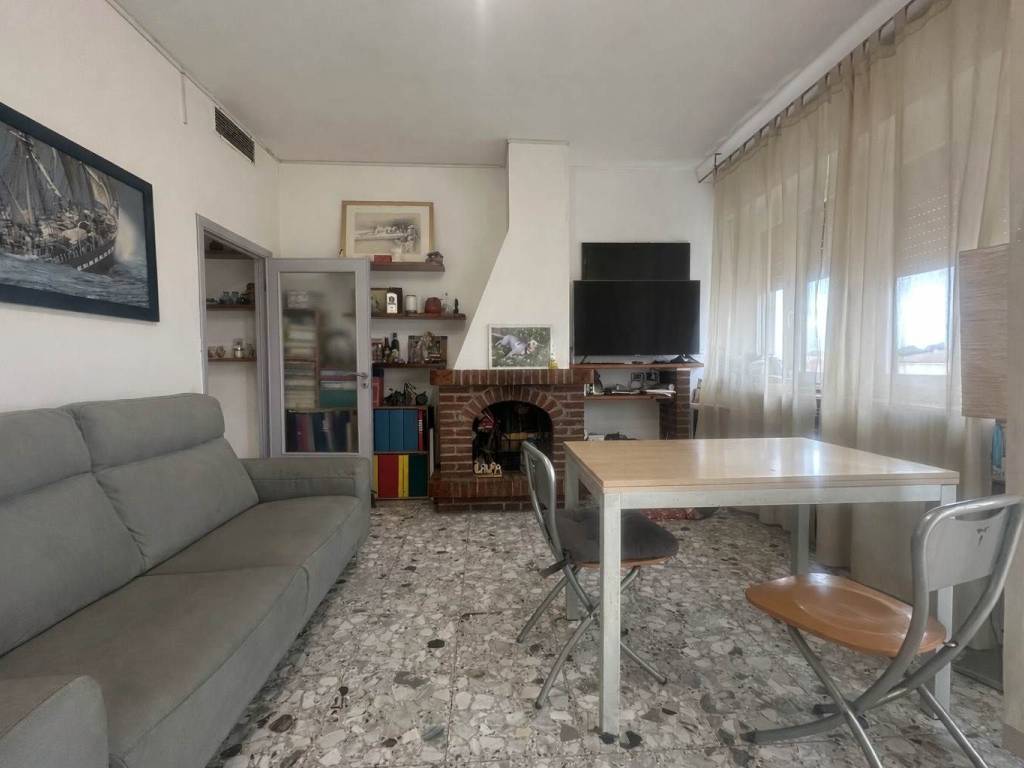 appartamento in vendita a Castagneto Carducci in zona Donoratico