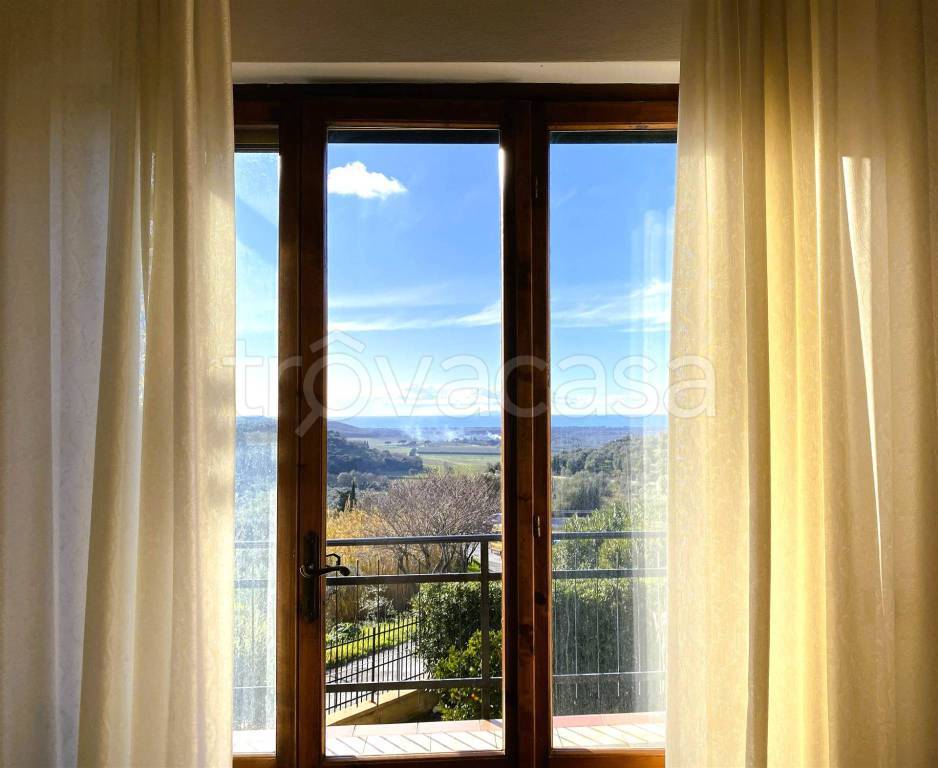 appartamento in vendita a Castagneto Carducci in zona Donoratico