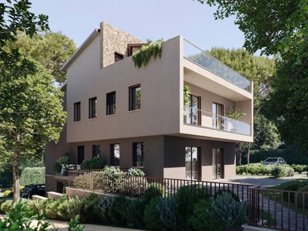 casa indipendente a Castagneto Carducci in zona Marina di Castagneto Carducci