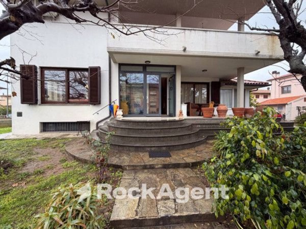 casa indipendente in vendita a Castagneto Carducci