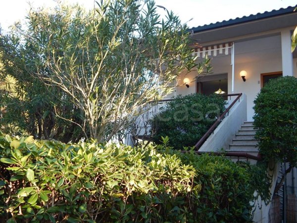 appartamento a Castagneto Carducci in zona Marina di Castagneto Carducci