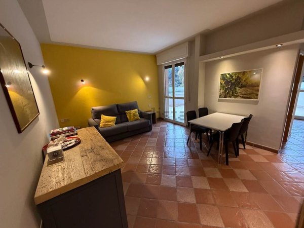 appartamento a Castagneto Carducci in zona Marina di Castagneto Carducci