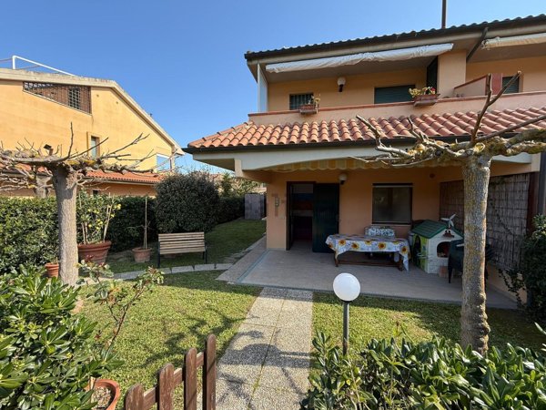 appartamento in vendita a Castagneto Carducci