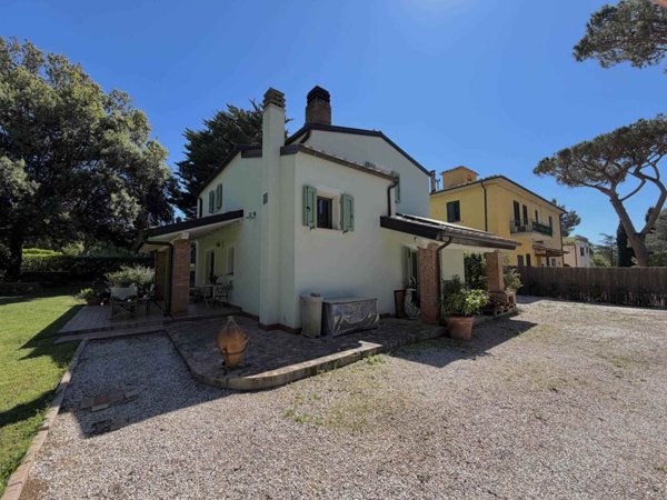 casa indipendente in vendita a Castagneto Carducci in zona Bolgheri