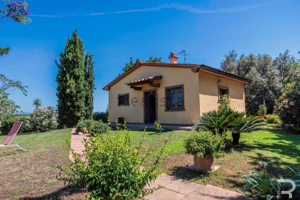 casa indipendente in vendita a Castagneto Carducci in zona Bolgheri