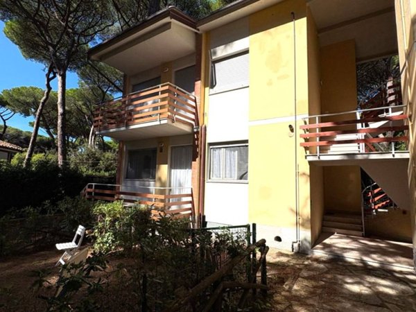 appartamento a Castagneto Carducci in zona Marina di Castagneto Carducci