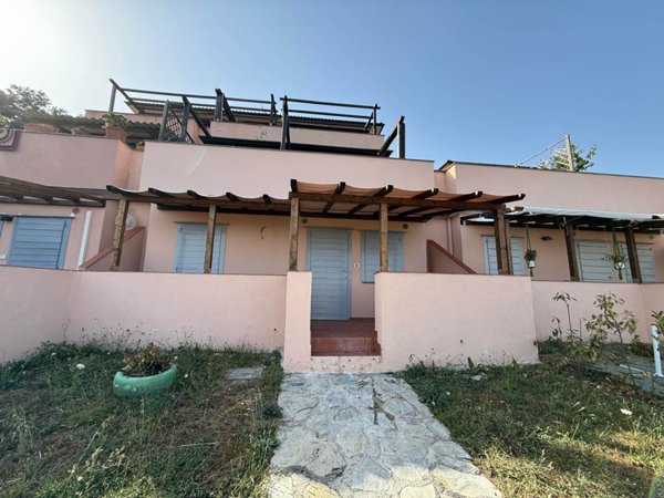 appartamento in vendita a Castagneto Carducci in zona Donoratico