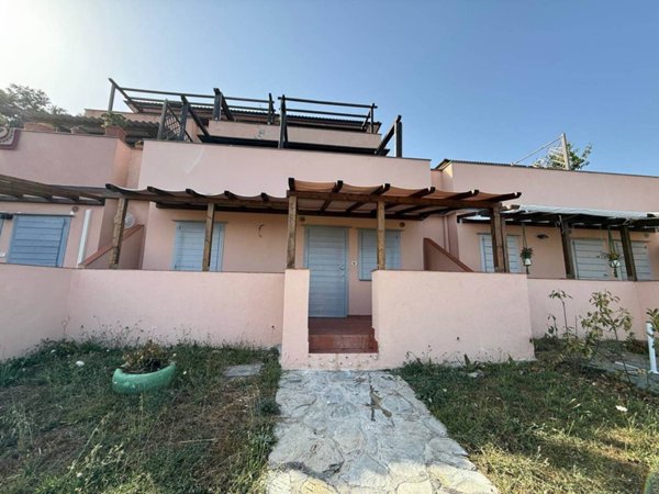 appartamento in vendita a Castagneto Carducci in zona Donoratico