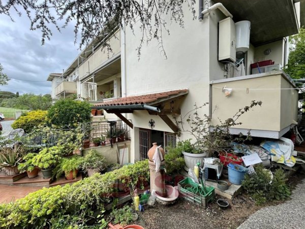 appartamento in vendita a Cecina